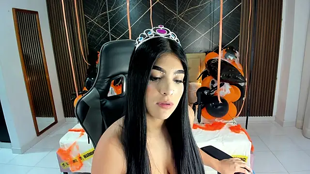 Snapshot of Milu_17 chatting on October 2025 11:11:02 AM Milu 17 online show from October 2025 11:11:02 AM