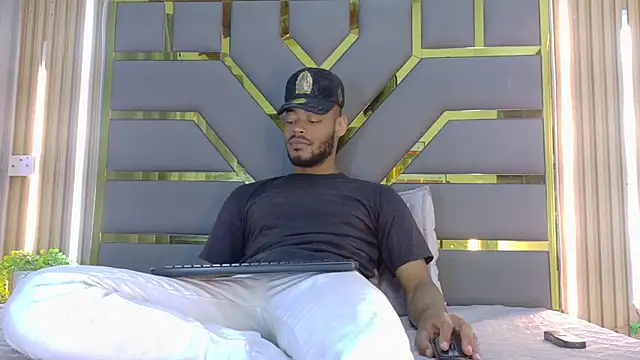 Neytanmalcon online show from February 2026 06:31:01 PM