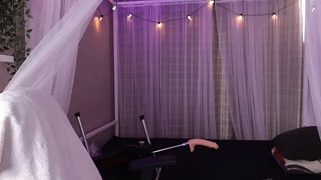 lexirouge   online show from February 2026 08:19:02 PM