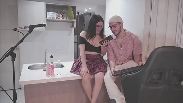 dan and daya online show from November 2025 12:05:02 PM