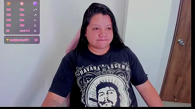 Snapshot of Sweet_Deemonn chatting on October 2025 01:29:01 PM Sweet Deemonn online show from October 2025 01:29:01 PM