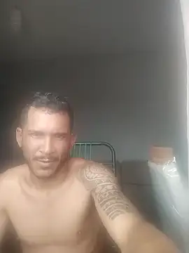 BruninhoRecife online show from November 2025 12:11:02 PM