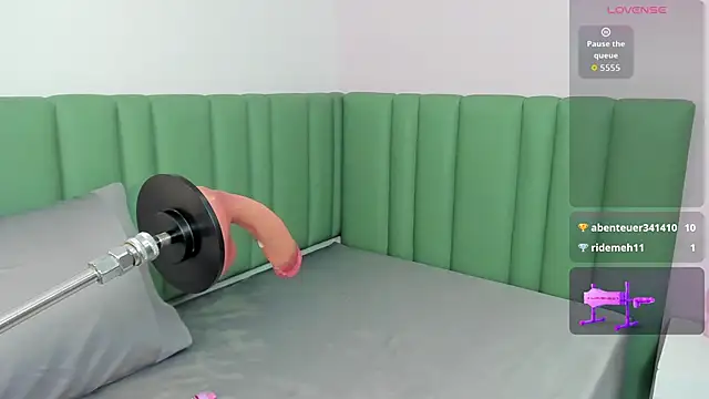 eimy mason online show from November 2025 08:12:01 PM