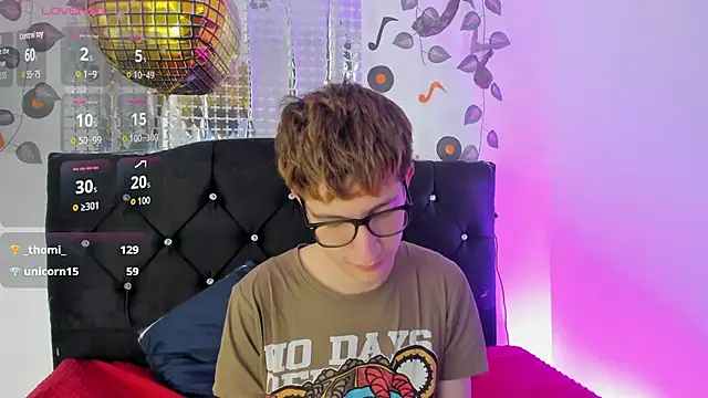 Erick Taylor3 online show from October 2025 05:35:01 PM