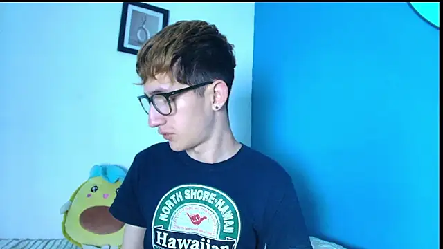 Snapshot of Erick_Taylor3 chatting on March 2026 09:20:01 PM Erick Taylor3 online show from March 2026 09:20:01 PM