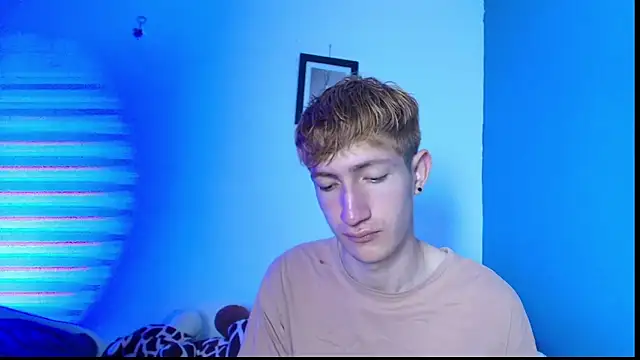 Snapshot of Erick_Taylor3 chatting on April 2026 07:56:01 PM Erick Taylor3 online show from April 2026 07:56:01 PM