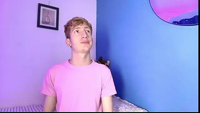 Snapshot of Erick_Taylor3 chatting on April 2026 07:40:02 PM Erick Taylor3 online show from April 2026 07:40:02 PM