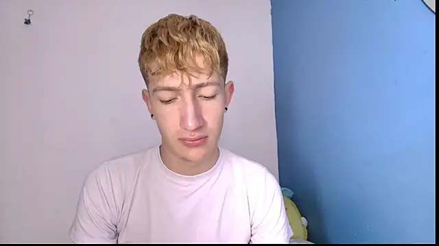 Snapshot of Erick_Taylor3 chatting on April 2026 07:47:01 PM Erick Taylor3 online show from April 2026 07:47:01 PM