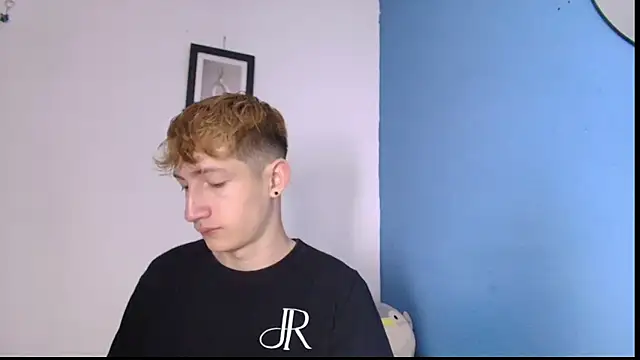 Snapshot of Erick_Taylor3 chatting on April 2026 07:58:01 PM Erick Taylor3 online show from April 2026 07:58:01 PM