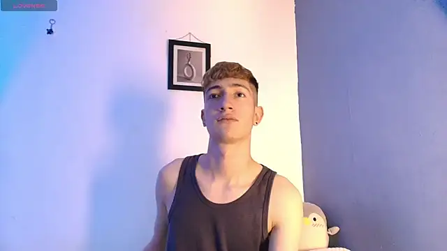 Snapshot of Erick_Taylor3 chatting on June 2026 08:07:02 PM Erick Taylor3 online show from June 2026 08:07:02 PM