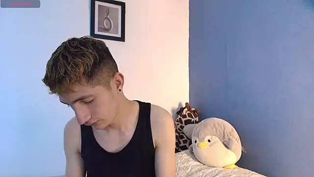 Snapshot of Erick_Taylor3 chatting on June 2026 07:51:02 PM Erick Taylor3 online show from June 2026 07:51:02 PM