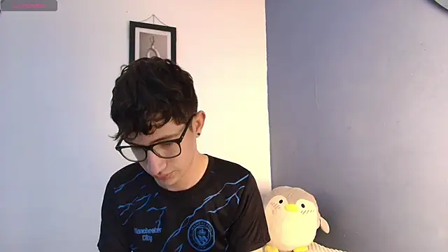 Snapshot of Erick_Taylor3 chatting on July 2026 08:01:02 PM Erick Taylor3 online show from July 2026 08:01:02 PM