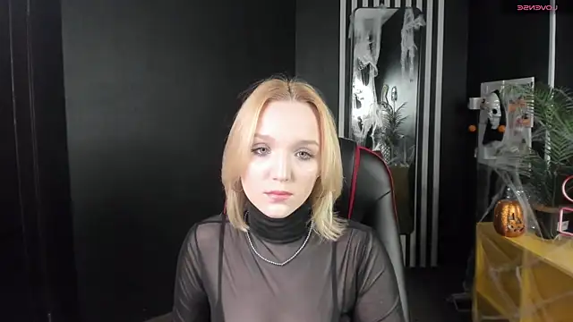 Snapshot of Rita_Sunny chatting on October 2025 10:30:01 AM Rita Sunny online show from October 2025 10:30:01 AM