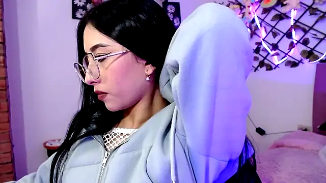 Snapshot of melissa__dolce chatting on October 2025 01:52:02 AM melissa dolce online show from October 2025 01:52:02 AM