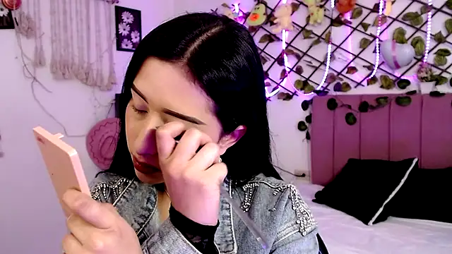 Snapshot of melissa__dolce chatting on October 2025 08:43:01 PM melissa dolce online show from October 2025 08:43:01 PM