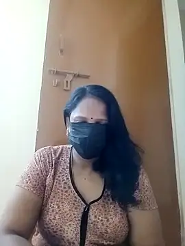 Snapshot of tamilammu1431 chatting on November 2025 03:38:01 AM tamilammu1431 online show from November 2025 03:38:01 AM