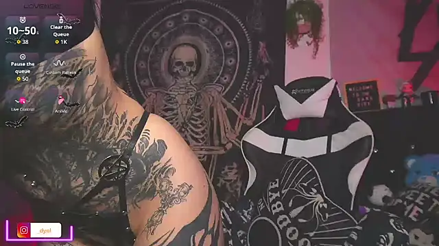 Snapshot of Dalia_Vorhees chatting on November 2025 01:38:01 AM Dalia Vorhees online show from November 2025 01:38:01 AM