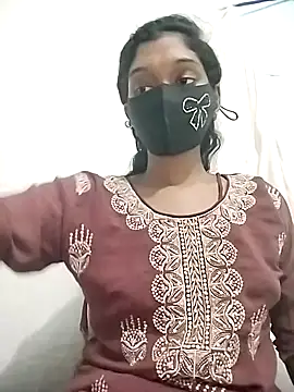 Snapshot of Tushi-10 chatting on November 2025 02:11:01 PM Tushi-10 online show from November 2025 02:11:01 PM