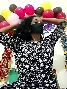 Snapshot of Tushi-10 chatting on January 2026 03:10:01 AM Tushi-10 online show from January 2026 03:10:01 AM