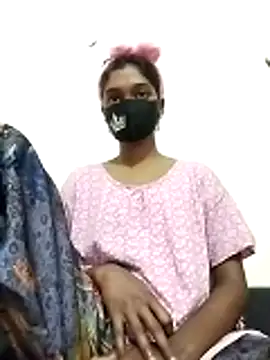 Snapshot of Tushi-10 chatting on April 2026 11:21:02 PM Tushi-10 online show from April 2026 11:21:02 PM