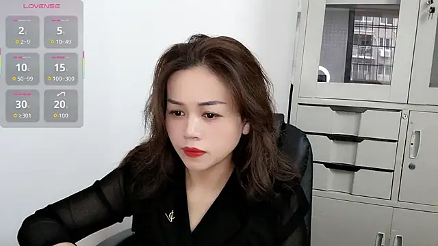 Ella-61 online show from October 2025 12:12:02 AM