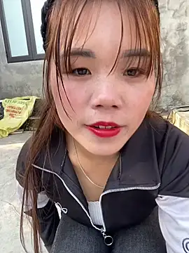 nachi-baby online show from November 2025 01:39:01 AM