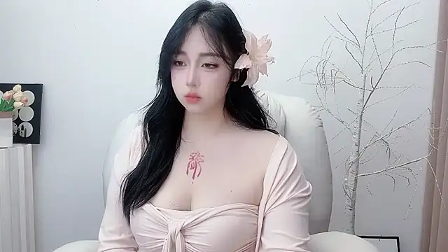 Love-hanzaizai718 online show from December 2025 03:41:01 PM