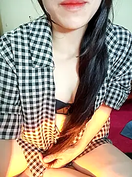 Cherry Le02 online show from November 2025 04:28:02 PM