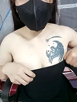 Snapshot of Cherry_Le02 chatting on April 2026 04:48:01 AM Cherry Le02 online show from April 2026 04:48:01 AM