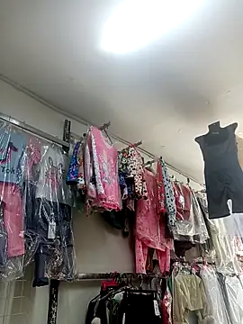 blanca24325 online show from December 2025 04:02:01 PM