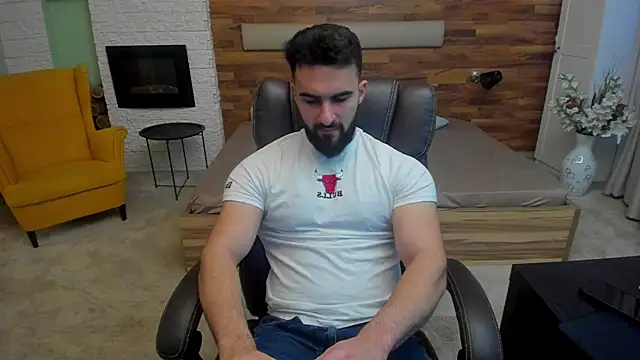 MicahLane online show from November 2025 05:28:02 AM