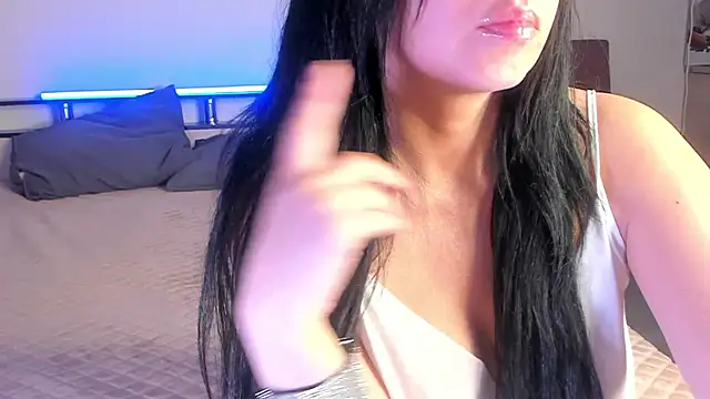 Jasmin Hottie online show from October 2025 01:28:01 PM