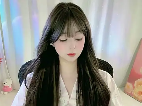 Clover zizi online show from December 2025 07:25:02 AM