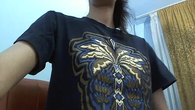 andreea713 online show from November 2025 04:28:02 PM