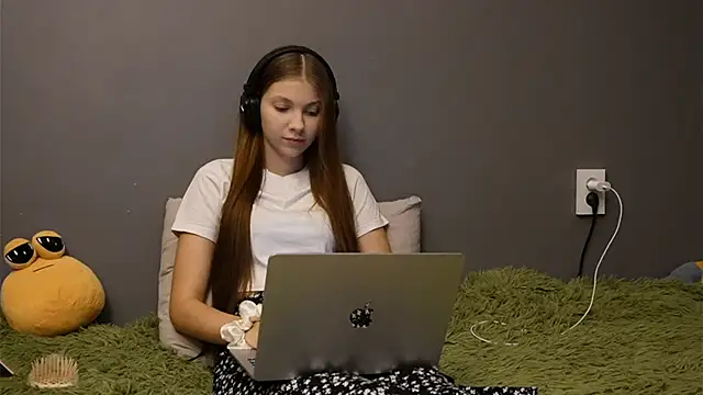 Softixq online show from December 2025 02:11:01 PM