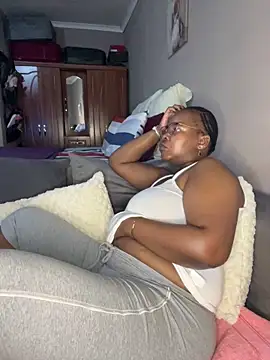 Snapshot of SweetCandy84 chatting on December 2025 11:08:02 AM SweetCandy84 online show from December 2025 11:08:02 AM