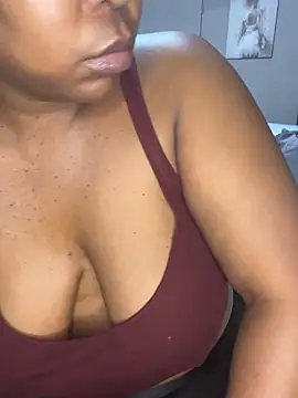 Snapshot of SweetCandy84 chatting on February 2026 08:32:01 AM SweetCandy84 online show from February 2026 08:32:01 AM