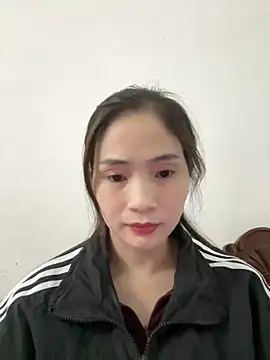 Pig pig11 online show from November 2025 01:11:01 PM