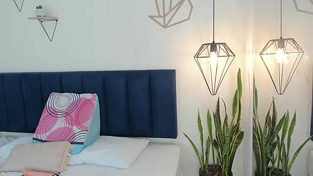 sienna mg online show from December 2025 03:32:02 PM