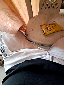 chrisxxc online show from October 2025 11:58:02 AM