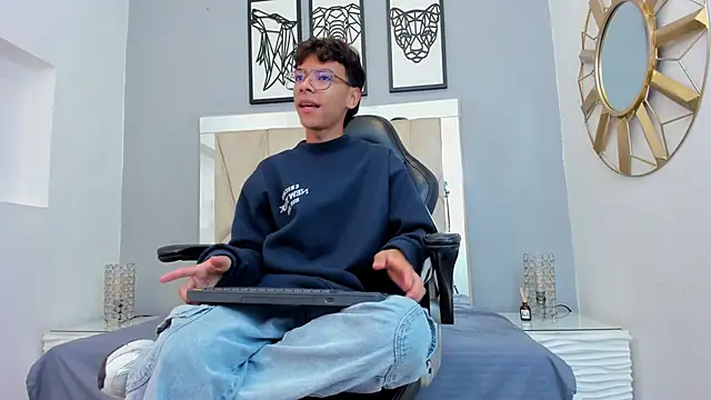 adams bobby online show from November 2025 11:21:02 AM