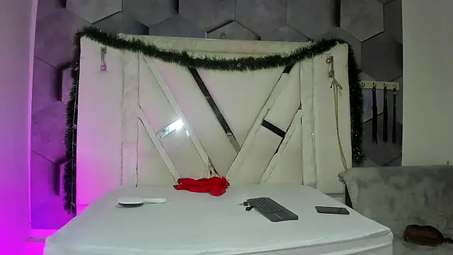 salome mio online show from December 2025 01:06:01 PM