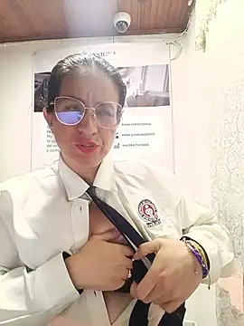 Snapshot of Valentina--1 chatting on July 2026 10:39:01 AM Valentina--1 online show from July 2026 10:39:01 AM