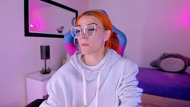 celeste blazze  online show from February 2026 04:46:01 PM