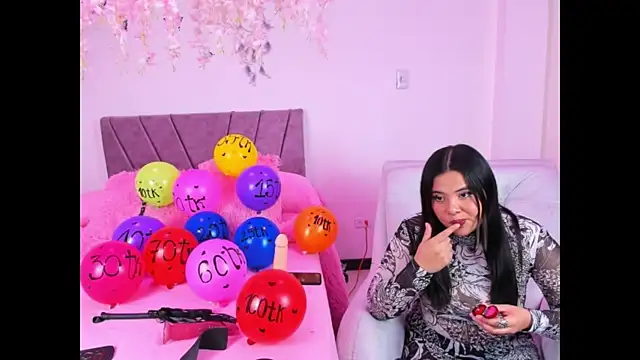 victoriagot  online show from December 2025 05:15:02 AM