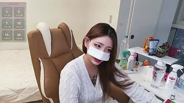 Milk Sola online show from November 2025 08:37:02 AM