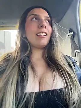 Snapshot of sarah_honey__ chatting on November 2025 02:28:01 PM sarah honey online show from November 2025 02:28:01 PM