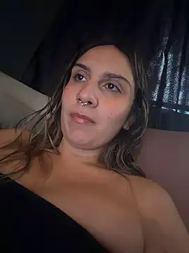 Snapshot of sarah_honey__ chatting on February 2026 02:28:01 PM sarah honey online show from February 2026 02:28:01 PM