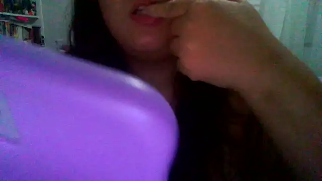 crazzyanne online show from February 2026 05:05:02 AM