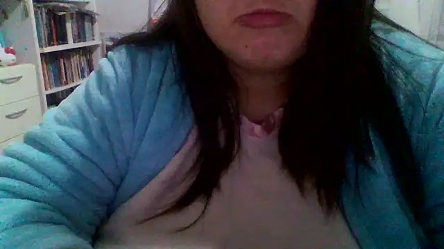 Snapshot of crazzyanne chatting on May 2026 02:29:02 AM crazzyanne online show from May 2026 02:29:02 AM